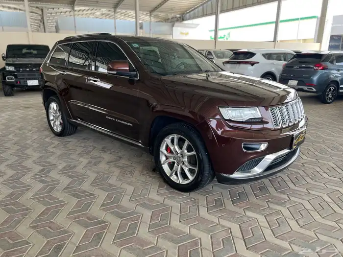 جيب شيروكي جراند 2015 فل كامل سعودي ماشي 139 الف 1