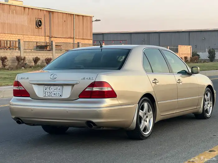 لكزس LS 430 موديل 2006 7