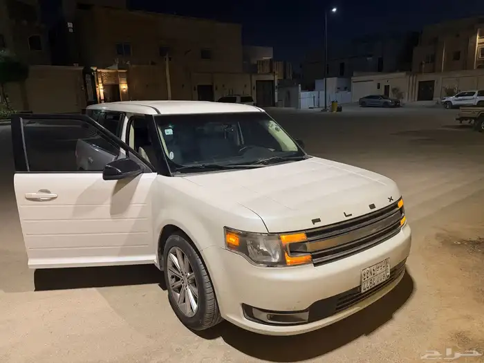 فورد فلكس 2013 للبيع 9