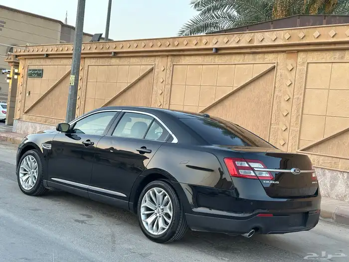 فورد تورس 2019 فل كامل ليمتد نظيف للبيع بطاقة جمركية 2