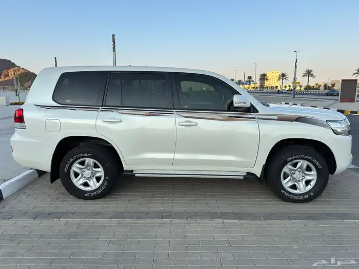 تم البيع عسى الله يبارك للجميع 1