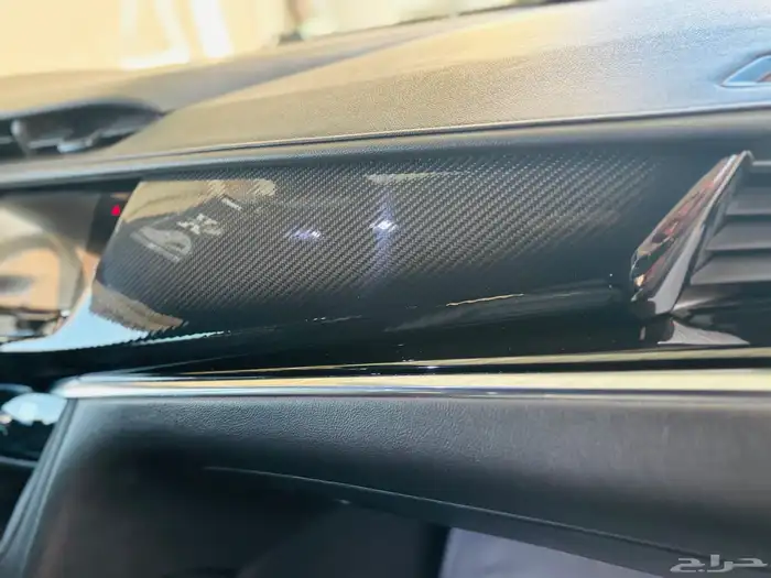 كاديلاك Sport فل الفل مواصفات نادره (ممشى قليل) 15