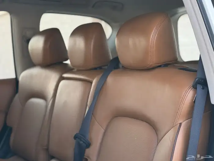 باترول نيسان موديل 2014 عداد 121 الف مالك اول 12