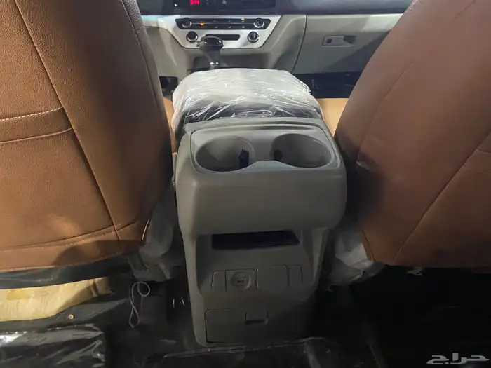 كيا كارنيفال 2016 10