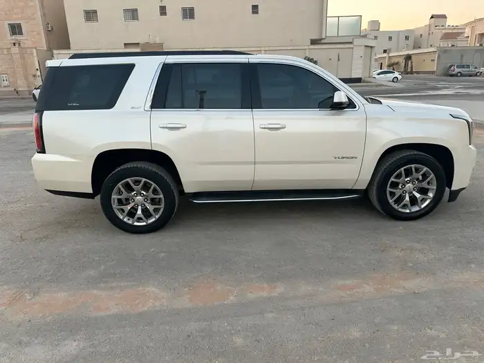 يوكن 2015 SLT اعلئ فئة وكالة 13