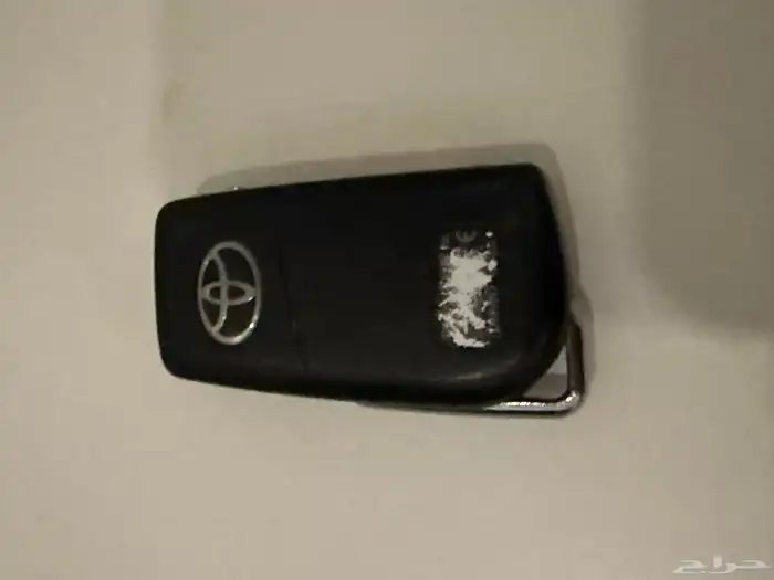 مفتاح كامري 2017 وكالة بعت السياره وكان ضايع وتوني حصلته 2