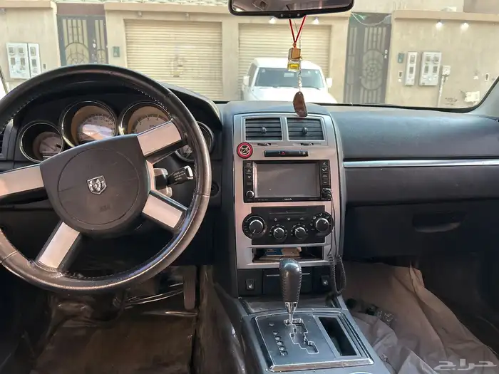 للبيع دوج تشارجر 2010 7