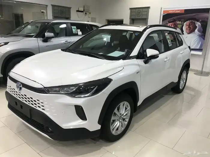 تويوتا كورولا كوروس 2025 نص فل XLE هايبرد 1