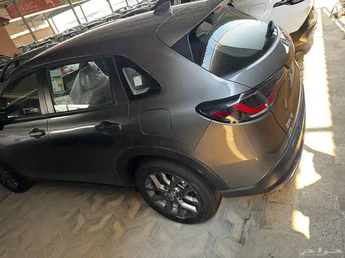 هوندا ZR-V استاندر موديل 2024 4