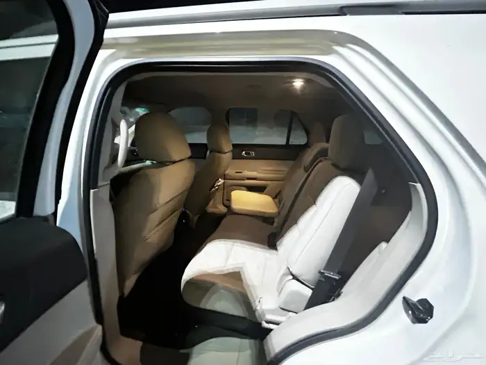 فورد اكسبلورر موديل 2012 3