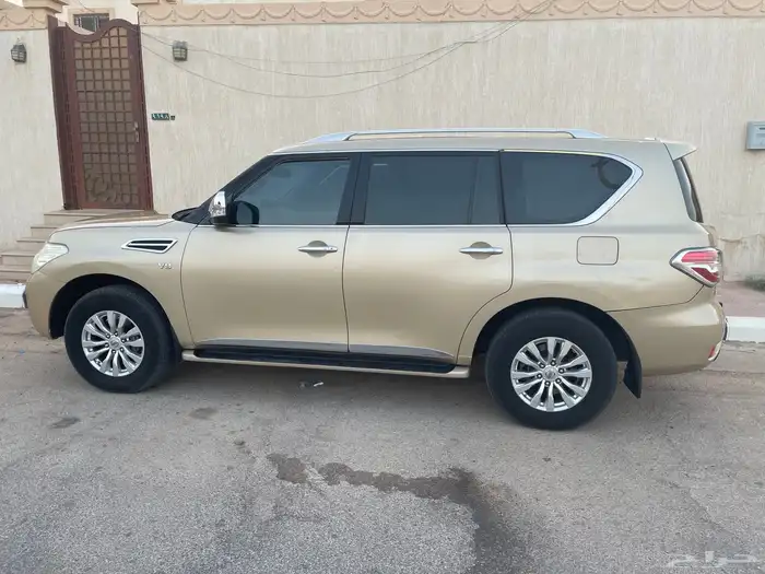 باترول بلاتينيوم320مشروط محركات بدي وكالة سوا رش رفرف خارجي 1