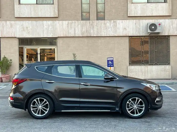 هيونداي سنتافي موديل 2016 فل 15