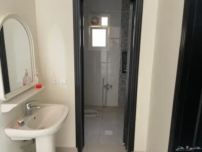 استراحة شباب للبيع دخل 30 الف 4