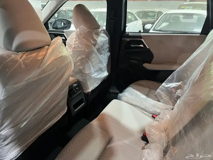 أوتلاندر 5 راكب 2025 بأقل سعر جديد 9