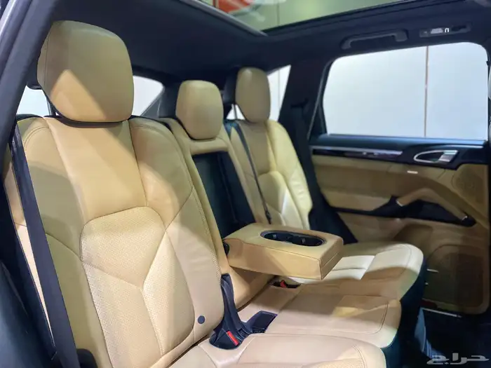 بورش كايين 2016 بحالة نظيفة 18