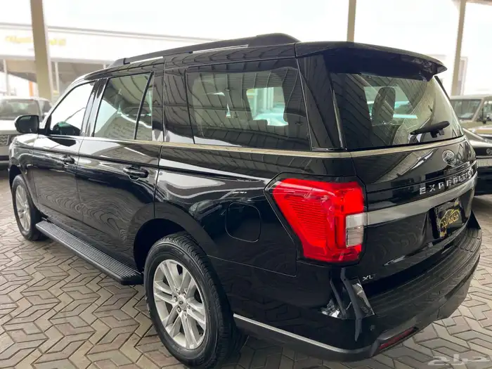 فورد اكسيبدشن 2022 سعودي دبل ثلاجة ماشي 68 الف 4