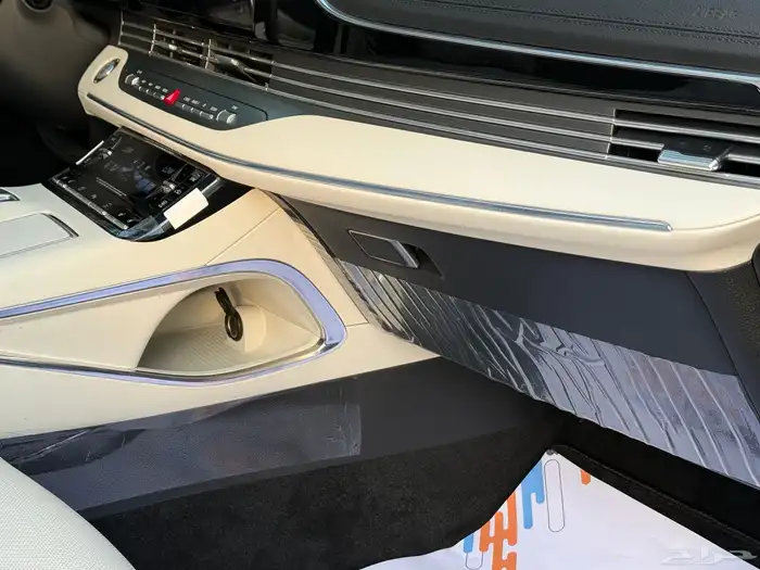 هونداي ازيرا 2023 فل بانوراما ( بحالة ممتازة ) 19