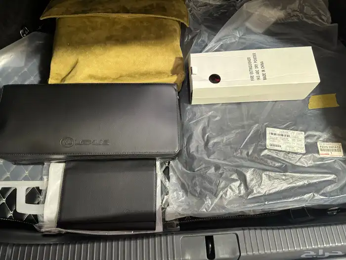 عرض مميز ونادر ماشاءالله لأهل الصنف LEXUS ES 350 2018 10