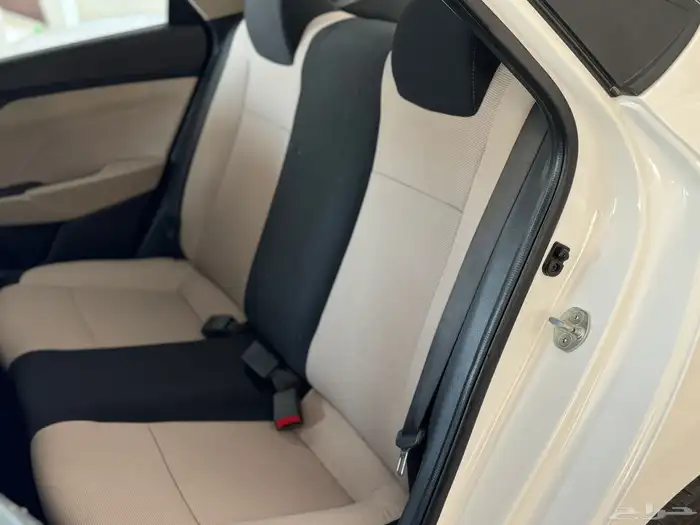 هونداي اكسنت موديل 2023 نظيف جدا 17