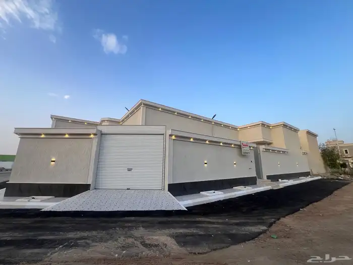 دور للبيع في اسكان بيشة 4