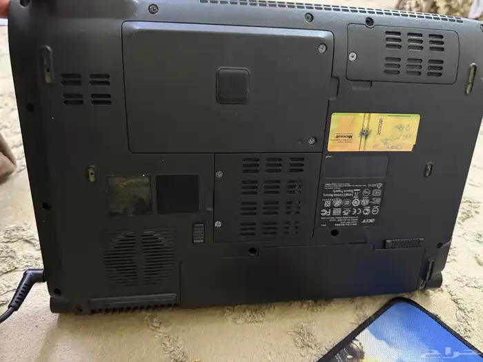 للبيع لابتوب 0