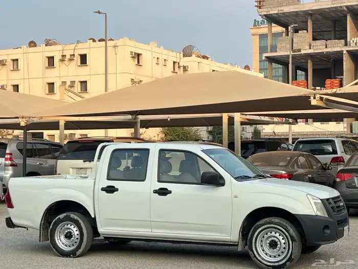 ايسوزو ديماكس موديل 2007 16