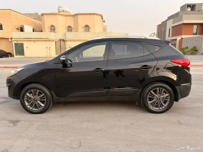 Urgently Sale Hyundai Tucson 2015 2