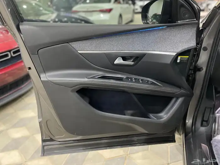 بيجو 5008 2019 فل كامل 4