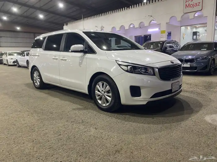 كيا كارنيفال 2016 5