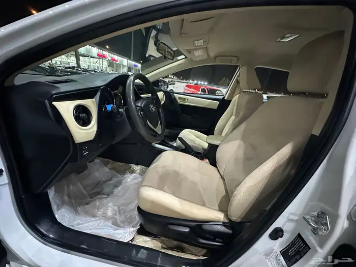 تويوتا كورولا موديل 2018 نص فل 6