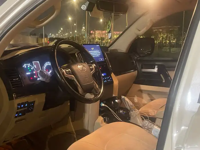 جيب لاند كروزر تورنق 2020 6