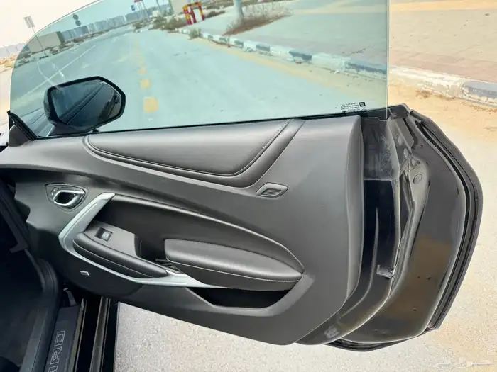 كمارو 2018 أس أس أسود 10