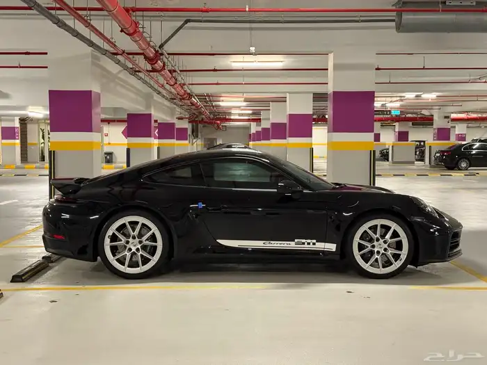 Porsche 911 Carrera 2025 - جديده 6