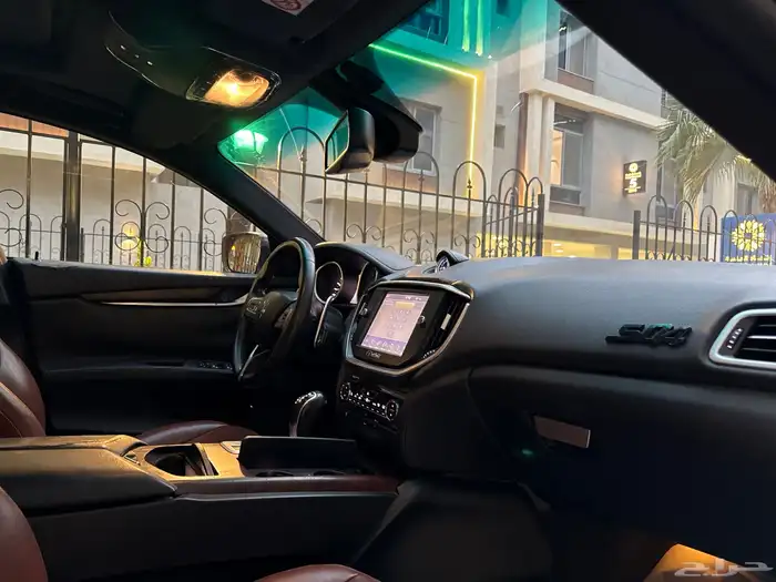 مازيراتي جيبلي مخزن 2016 20