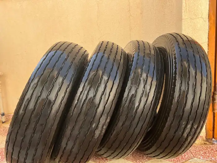 للبيع كفرات بوالين أصلية جنط 17 4