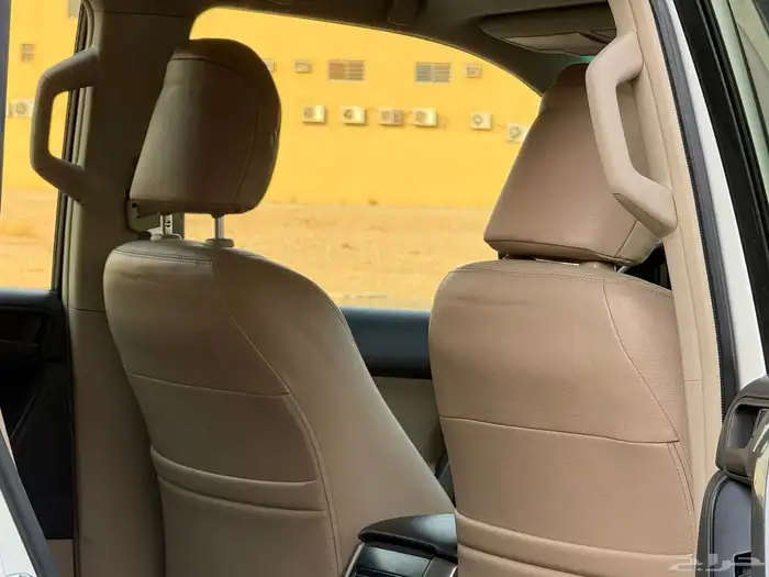 تويوتا برادو 2012 (V6)سعودي 8