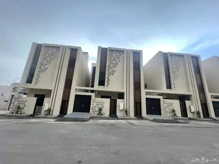 للبيع شقه دور أرضي مع بايكه مودرن بالمحاله ابها 0