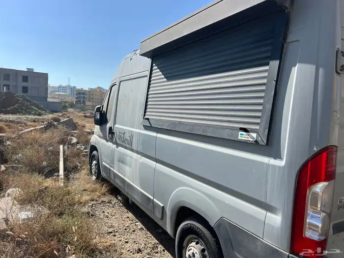 فود ترك للبيع او لايجار 2