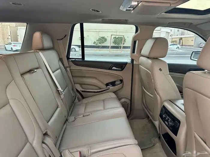 يوكن 2015 SLT اعلئ فئة وكالة 20