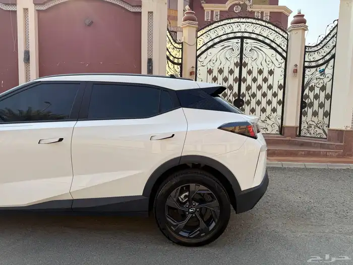 جي ايه سي GAC 2025 شبه جديد للبيع 16