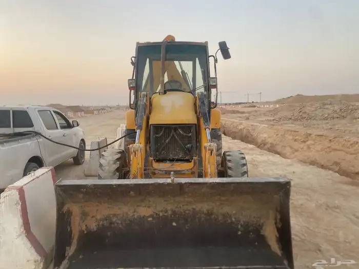 جي سي بي عرجاء 2008 0