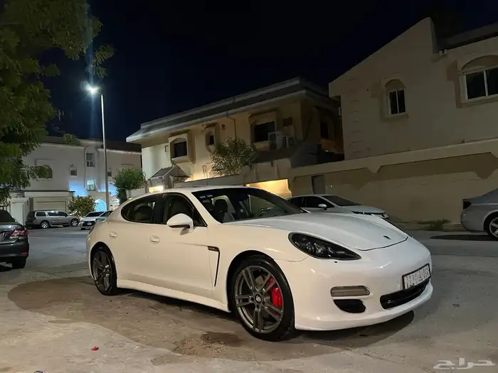 بورش باناميرا s 2010 9