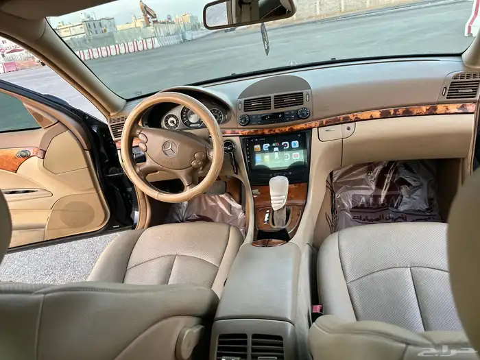 مرسيدس E300 موذيل 2007 4