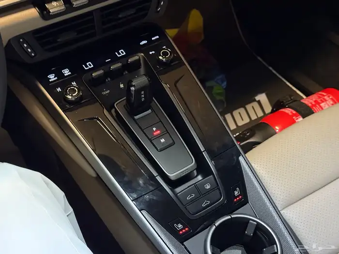 Porsche 911 Carrera 2025 - جديده 26