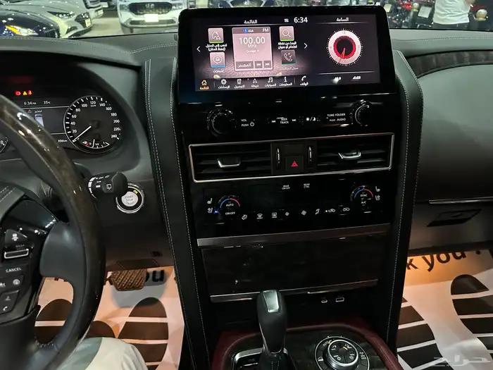 نيسان باترول بلاتينيوم موديل 2024 فل كامل 8 سلندر 10