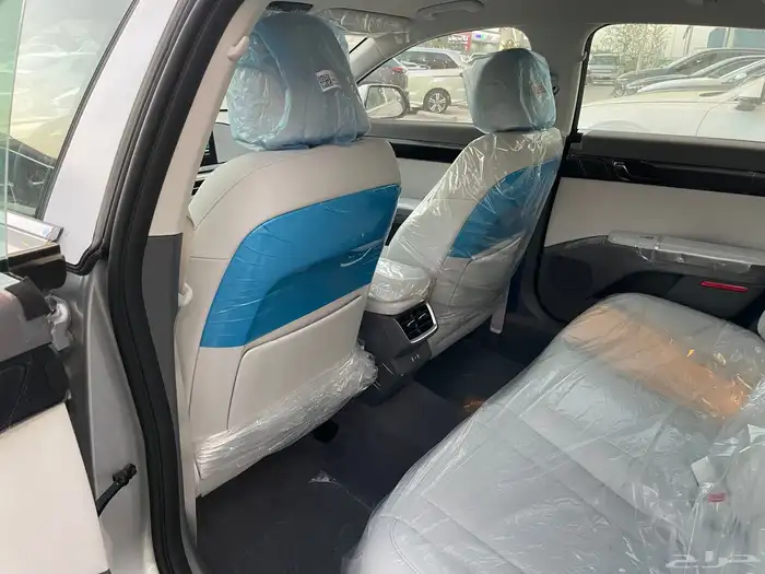 هواندي ازيرا 2026 كلاسيك خليجي داخلي اوف ويت( بنزين) 6سلندر 22