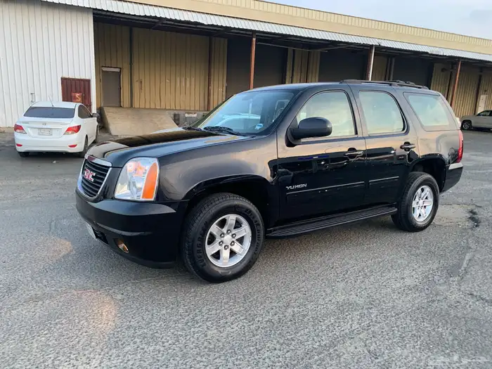 جي ام سي يوكون 2012 دبل 23