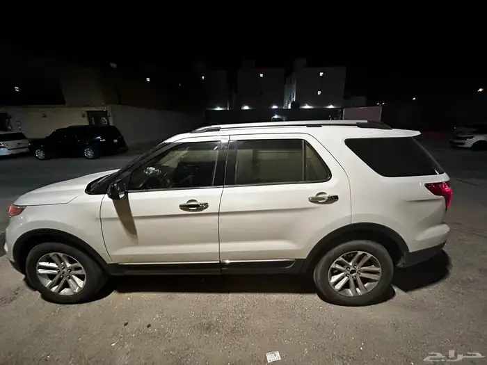 فورد اكسبلورر موديل 2012 8