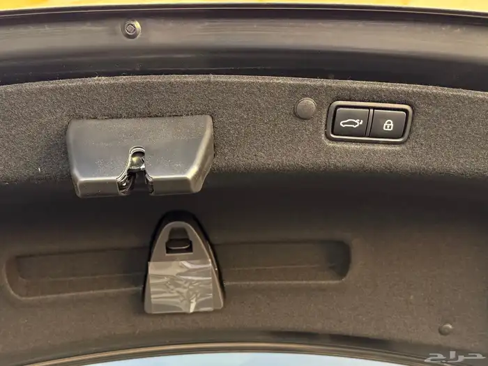 هونداي ازيرا 2023 فل بانوراما ( بحالة ممتازة ) 15