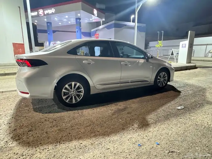 كورولا 2025 استاندر مطور 2.0 شبه جديد 4